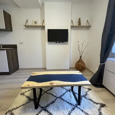 Spacieux - Vieil Appartement Antibes